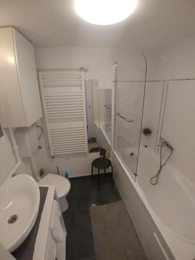 Modern Flat With Perfect Location المجر