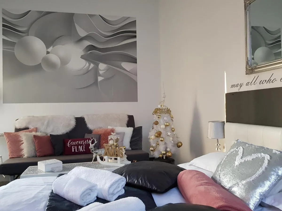 شقة Modern Flat With Perfect Location